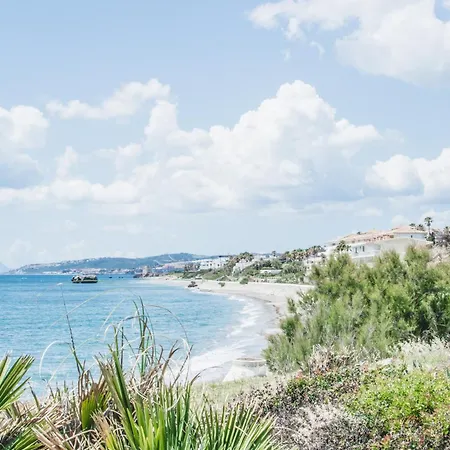 Casa - Con Un Toque Artistico Estepona